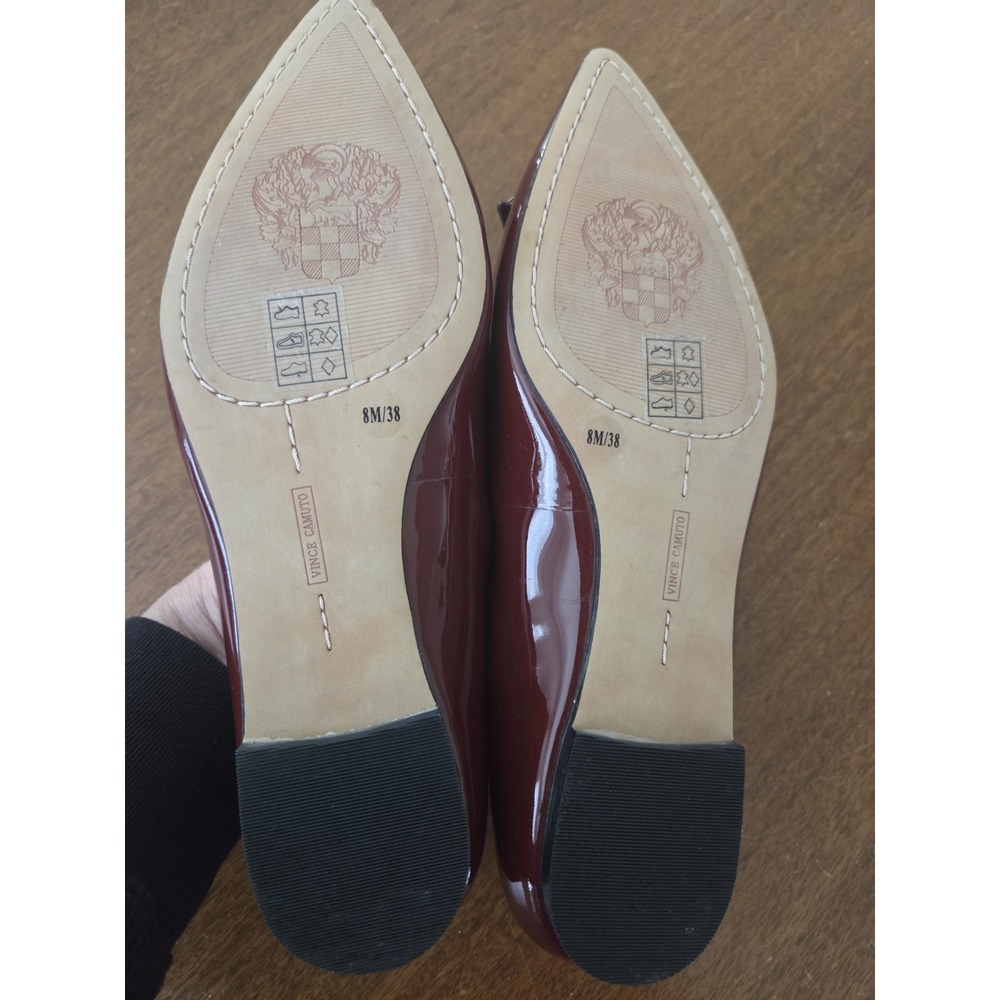 Vince Camuto Patent Leather Flats Women's‎ 8 Old Money Red Buckle Glossy Smart - Picture 3 of 10